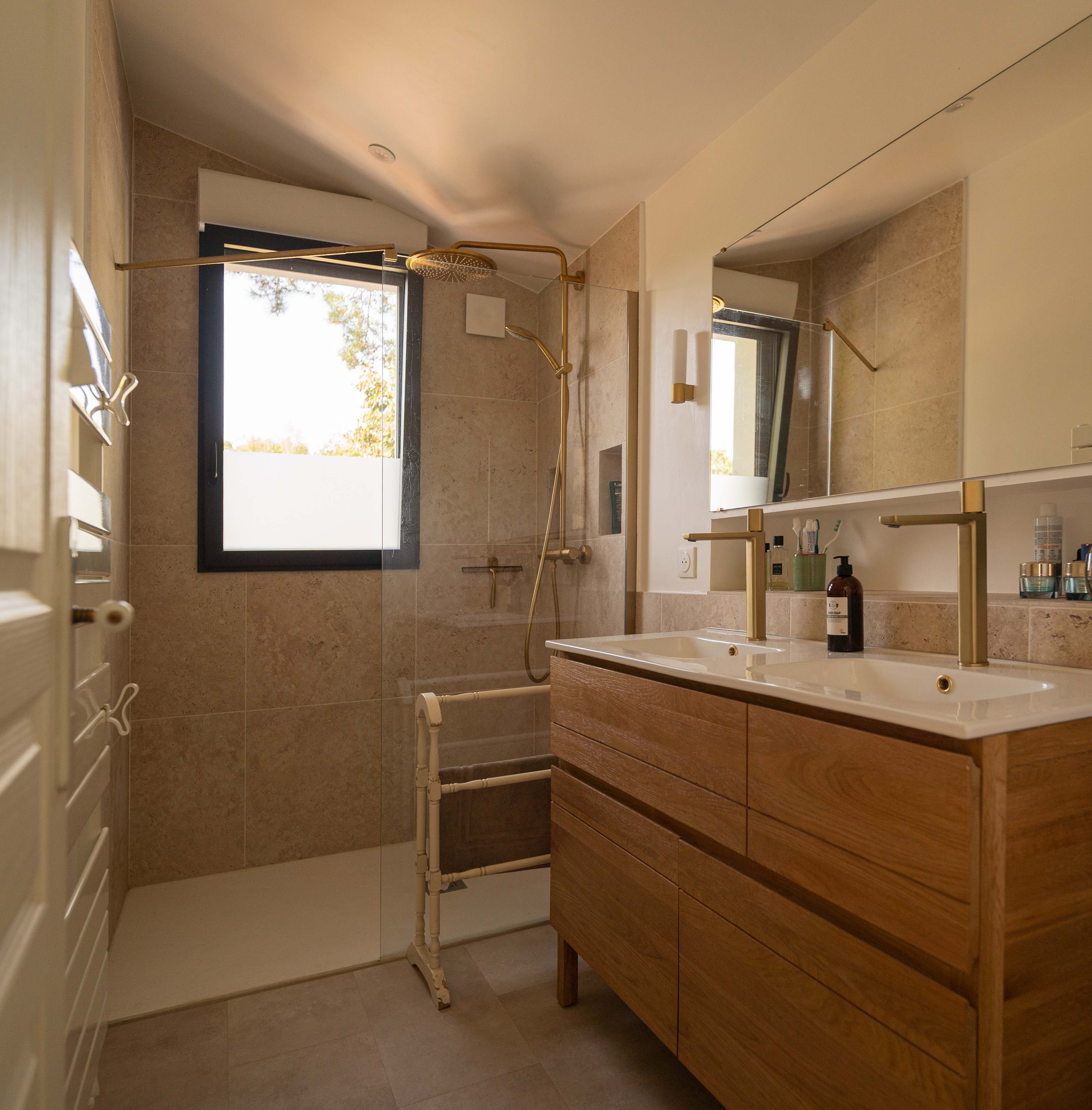 Reine Design - Architecture dinterieur - Agrandissement d’une maison familiale